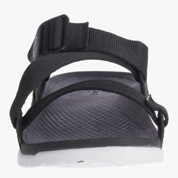 NWOT Chaco lowdown slide SZ 9. New w/o tags. Black and white. - Picture 4 of 4